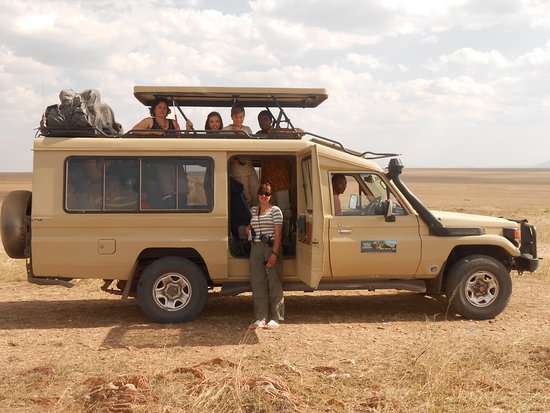 Game Drive Safaris in Serengeti